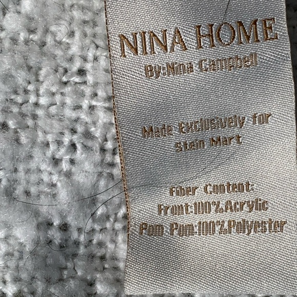 Nina Cambell blanket - Picture 3 of 6